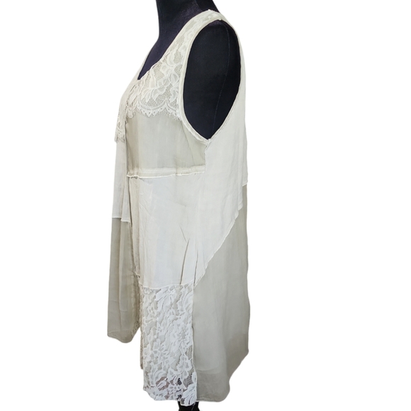 Vintage 90s pretty angel lace tan and creme shift dress - Picture 3 of 7